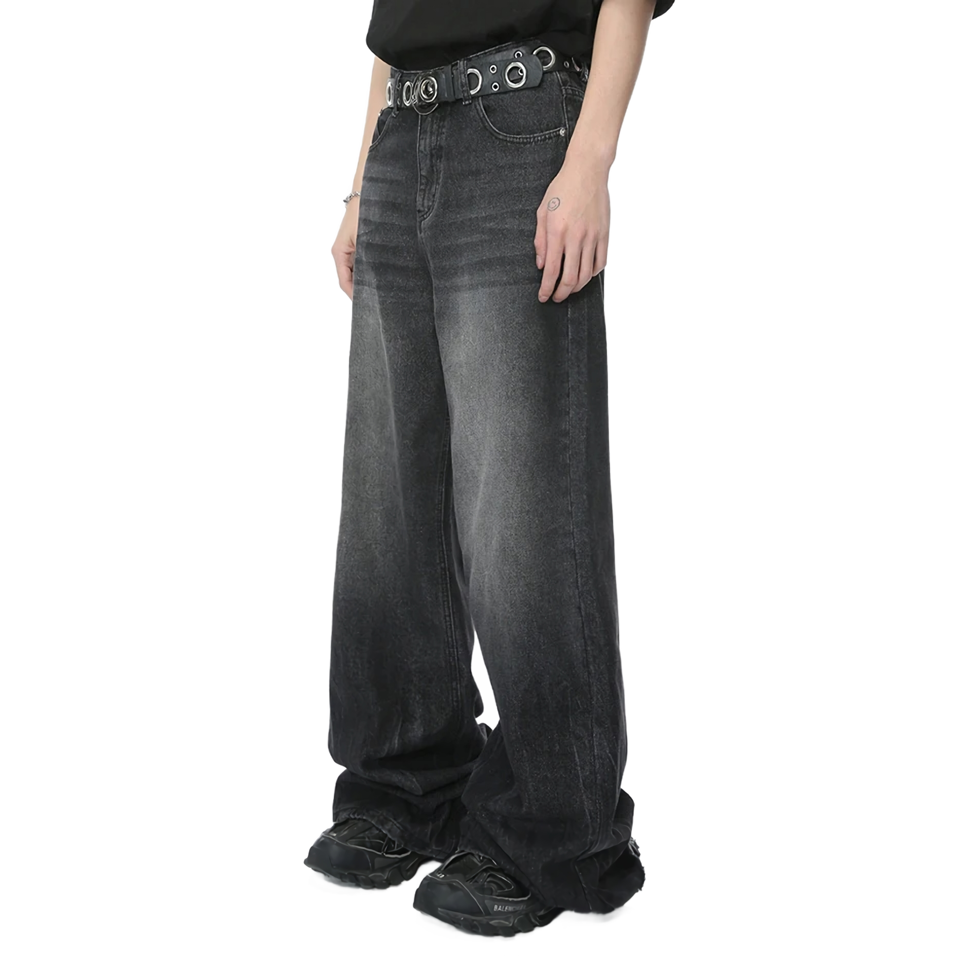 CLOUT_COLLECTION_image2_Black-Loose-Wide-Leg-Jeans-Men-Baggy-Denim-Pants-Vintage-Flared-Jeans-Trousers-Streetwear-Hip-Hop.png